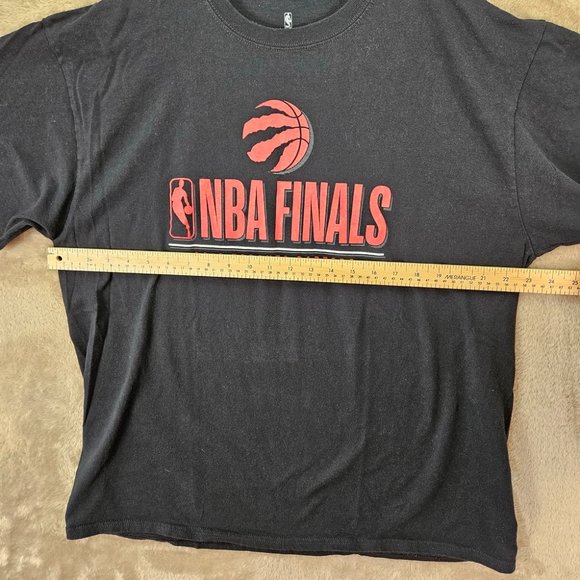 Toronto Raptors 2019 NBA Finals T-Shirt Mens Size XL Black Short Sleeve Fan Gear - Picture 2 of 10